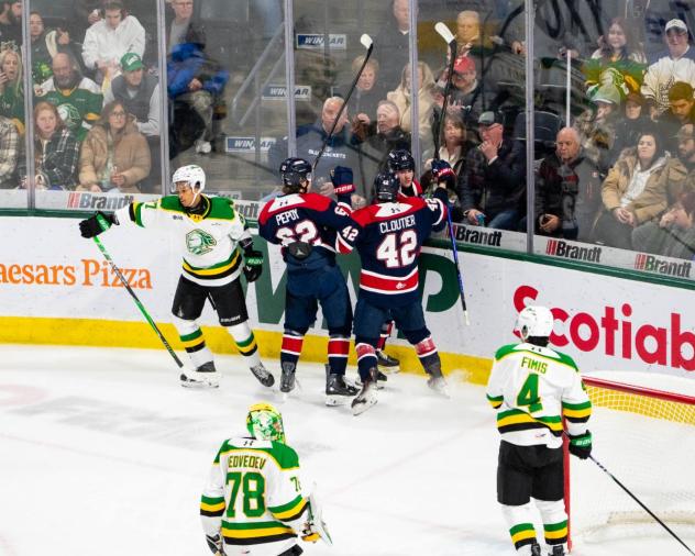Saginaw Spirit celebrate a goal vs. the London Knights
