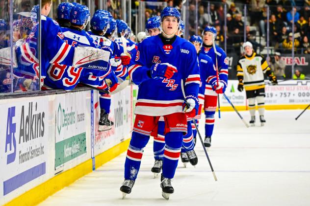 Kitchener Rangers along the bench