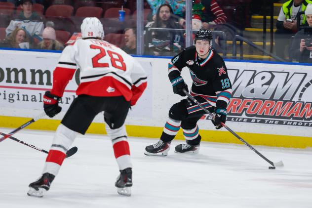 Kelowna Rockets left wing Dawson Gerwing looks for a pass