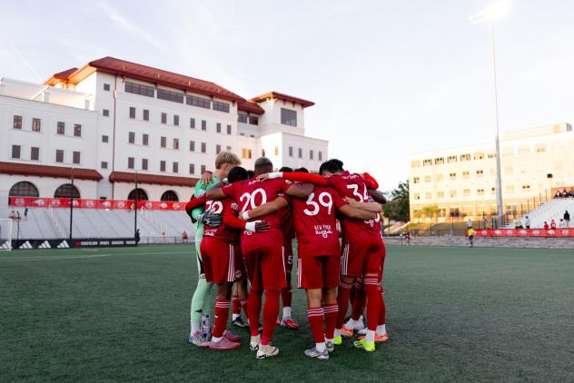 Red Bull New York II huddle
