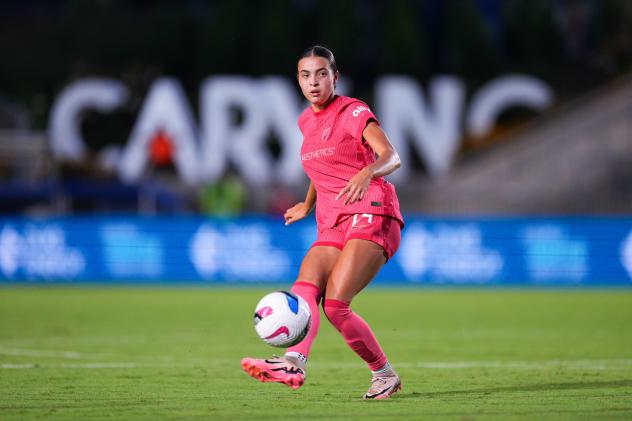 North Carolina Courage defender Brooklyn Courtnall