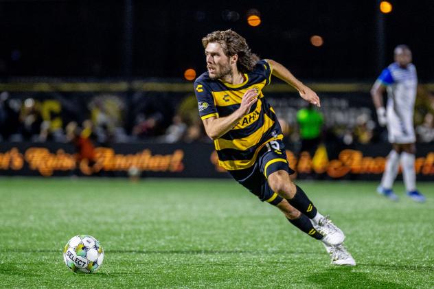 Pittsburgh Riverhounds SC midfielder Bradley Sample