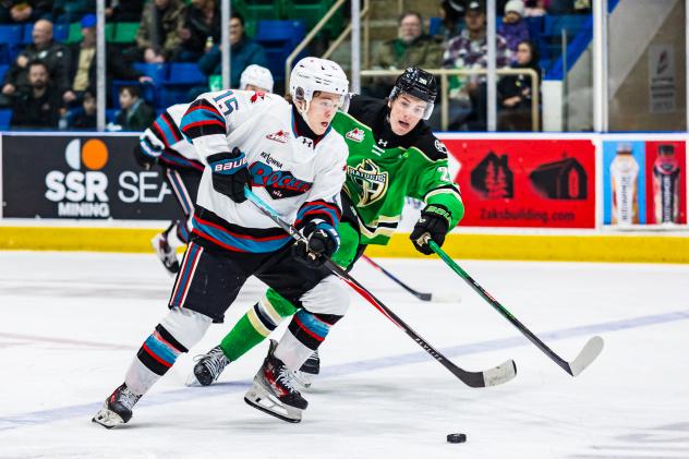 Kelowna Rockets' Levi Benson in action