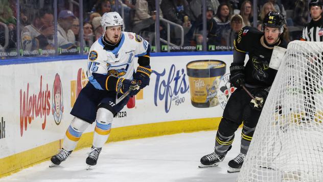 Toledo Walleye forward Brandon Hawkins