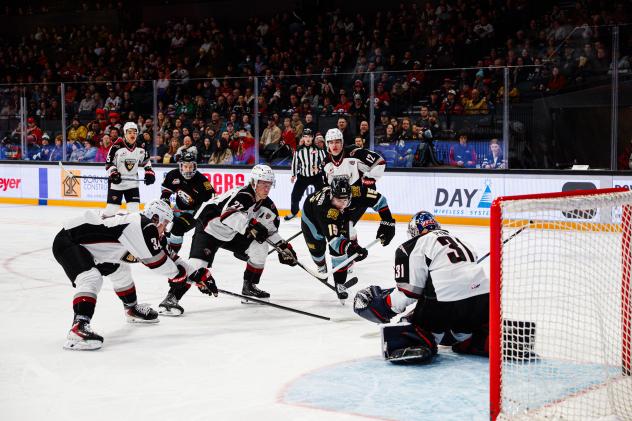 Vancouver Giants battle the Portland Winterhawks