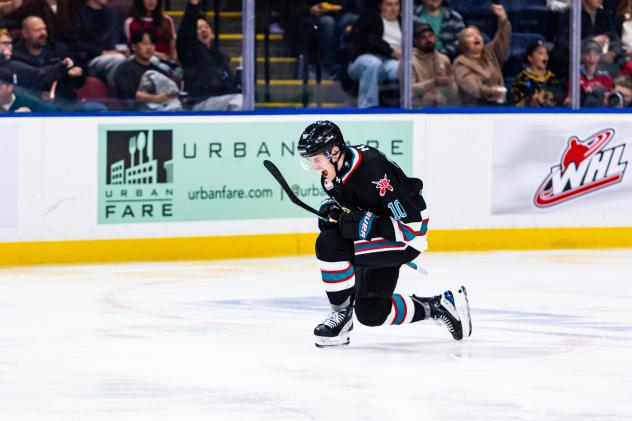 Kelowna Rockets left wing Tomas Poletin