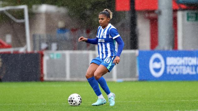 Jorelyn Carabalí with Brighton & Hove Albion F.C.