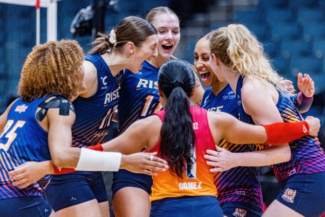 Grand Rapids Rise celebratory huddle