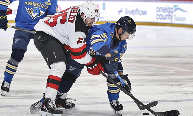 Springfield Thunderbirds battle the Utica Comets