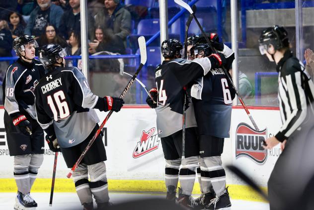Vancouver Giants celebrate a goal against the Tri-City Americans