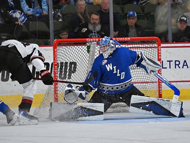 Vancouver Giants take a shot against the Wenatchee Wild