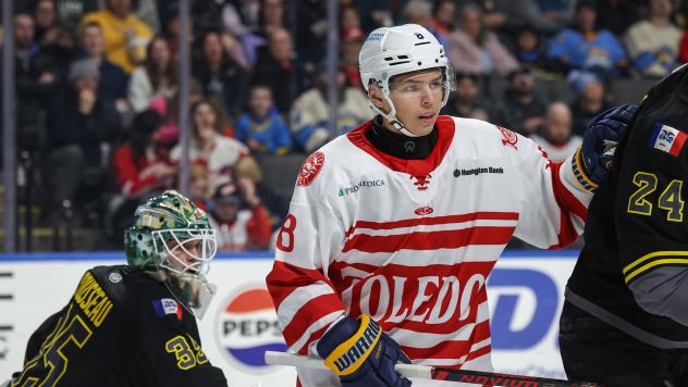 Toledo Walleye forward Denis Smirnov