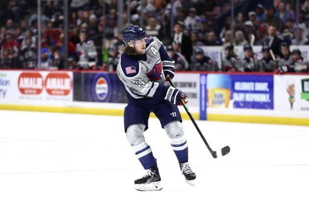 South Carolina Stingrays defenseman Connor Moore