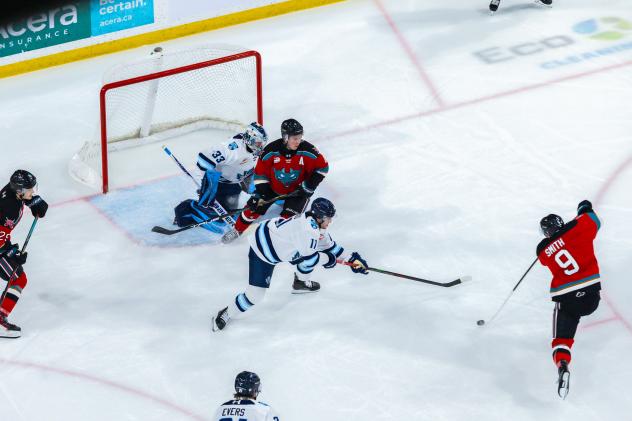 Kelowna Rockets look for a score