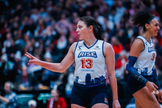 Grand Rapids Rise outside hitter Paige Briggs-Romine