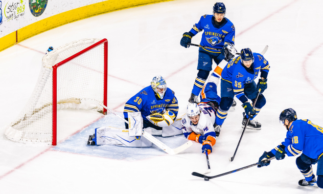Springfield Thunderbirds goaltender Georgi Romanov vs. the Bridgeport Islanders