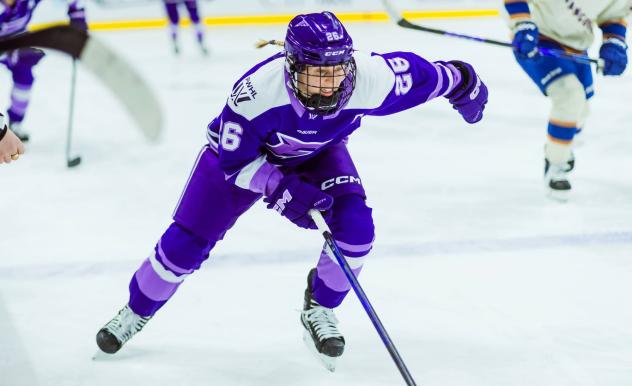 Minnesota Frost forward Kendall Coyne Schofield