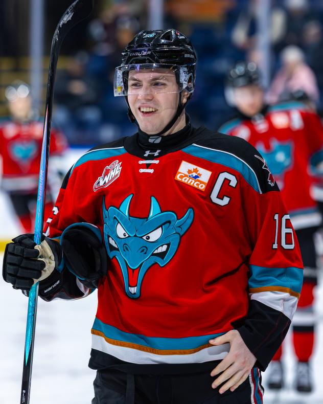 Kelowna Rockets right wing Carson Wetsch
