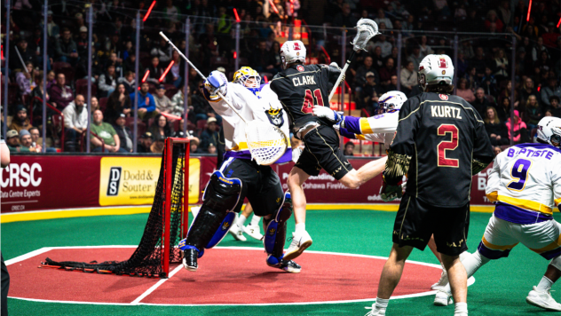 Oshawa FireWolves look for a score against the San Diego Seals