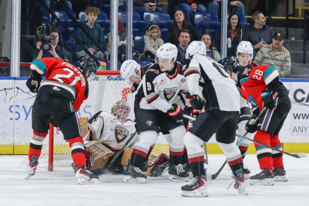 Vancouver Giants battle the Kelowna Rockets