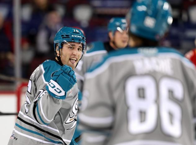 San Jose Barracuda in a good mood against the Calgary Wranglers