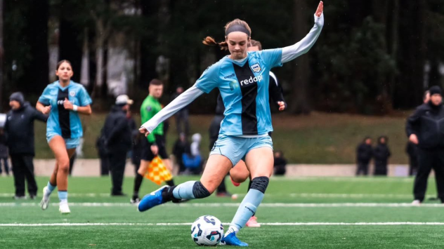 McKenzie Hawkins in action