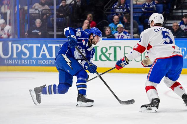 Syracuse Crunch's Matteo Pietroniro battles Laval Rocket's Nate Clurman
