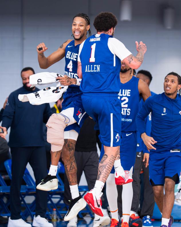 Delaware Blue Coats enjoy a win against the Grand Rapids Gold