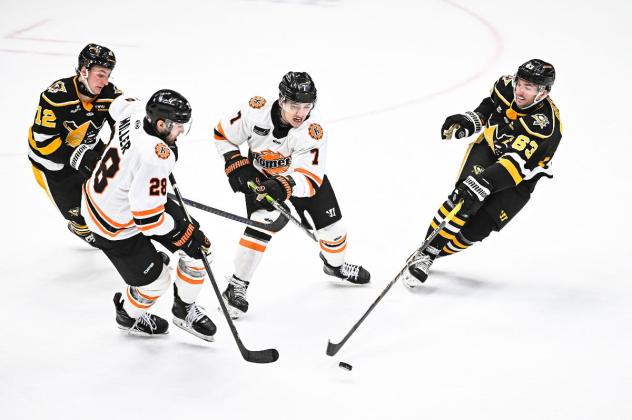 Wheeling Nailers vs. the Fort Wayne Komets