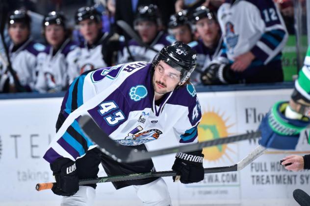 Orlando Solar Bears forward Andrew Bruder