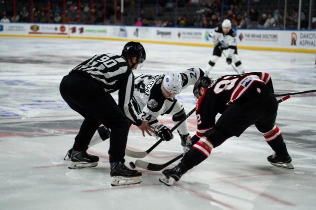 Rapid City Rush face off with the Wichita Thunder