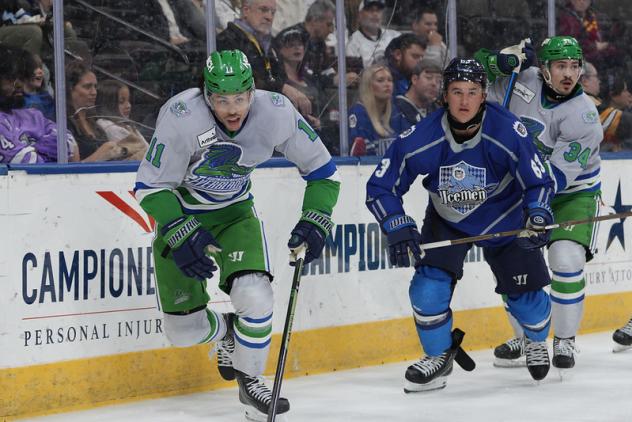 Florida Everblades forward Isaac Nurse vs. the Jacksonville Icemen