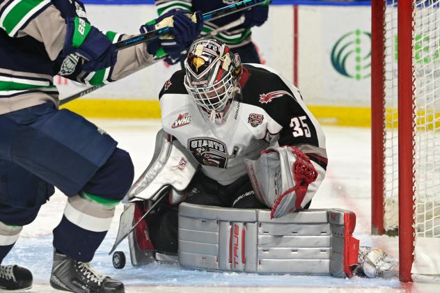 Vancouver Giants goaltender Burke Hood eyes the puck vs. the Seattle Thunderbirds