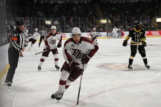 Peterborough Petes right wing Matthew Soto vs. the Kingston Frontenacs
