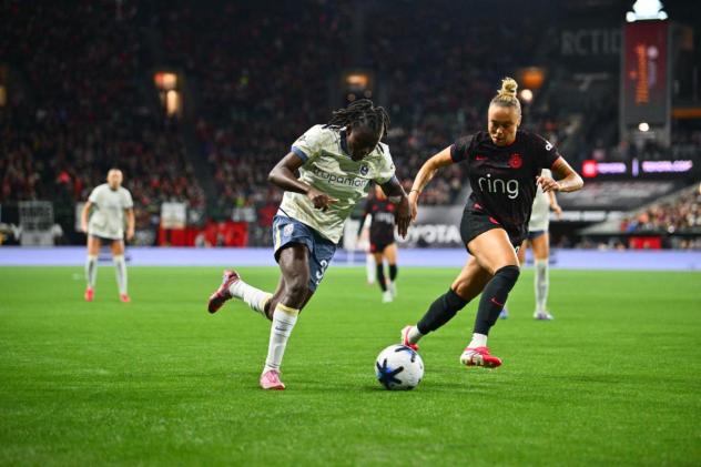 Seattle Reign FC battles Portland Thorns FC