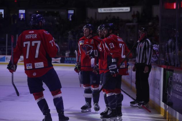 South Carolina Stingrays huddle up