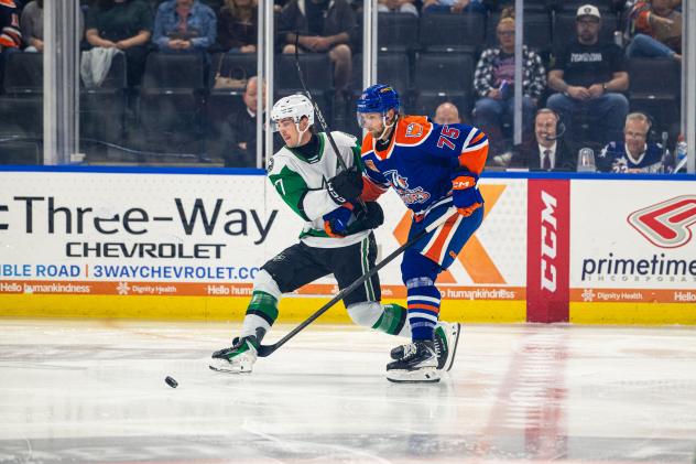 Texas Stars' Kole Lind and Bakersfield Condors' Alec Regula in action
