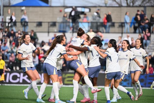 Seattle Reign FC celebrates win