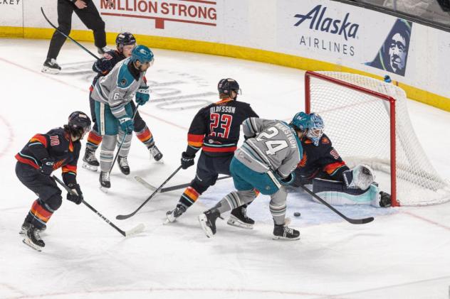 San Jose Barracuda battles the Coachella Valley Firebirds
