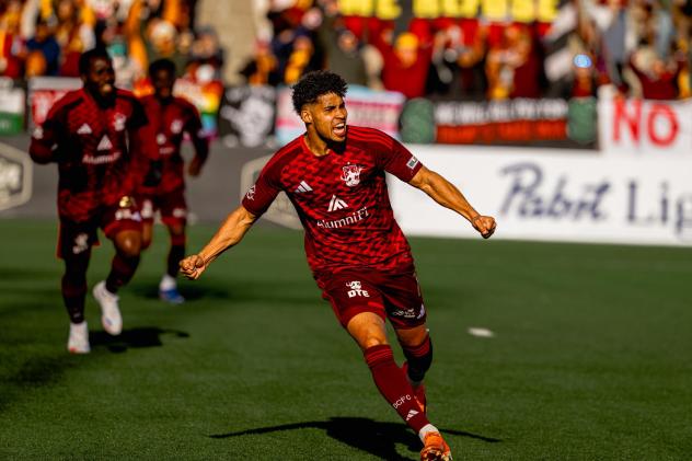 Detroit City FC forward Darren Smith