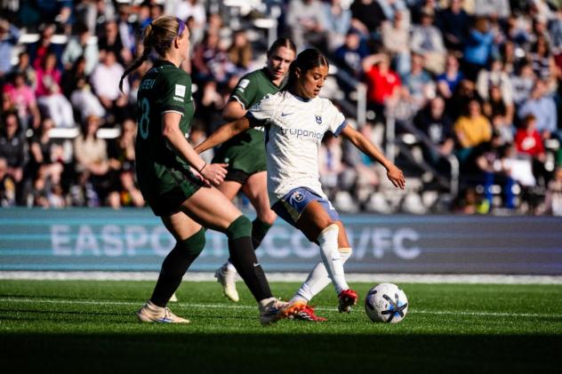 Seattle Reign FC midfielder Sam Meza