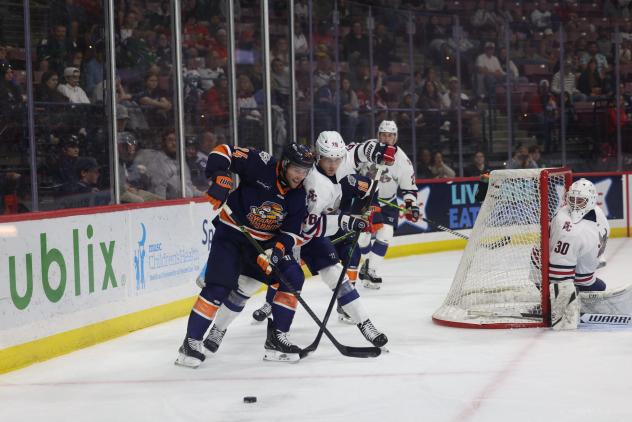 Greenville Swamp Rabbits forward Jack Brackett vs. the South Carolina Stingrays