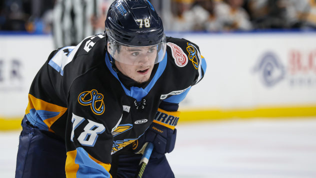 Toledo Walleye forward Tanner Kelly