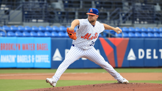 A.J. Minter pitching for the St. Lucie Mets