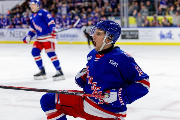 Kitchener Rangers' Haeden Ellis on game night