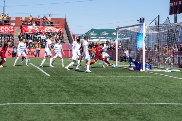 Darren Smith scores for Detroit City FC against Sporting Club Jacksonville