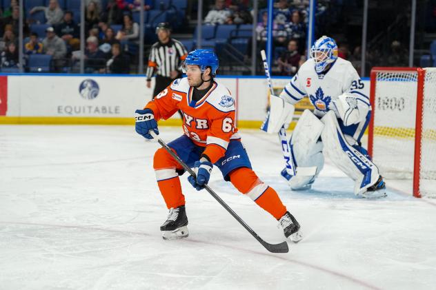Syracuse Crunch center Matthew Peca vs. the Toronto Marlies