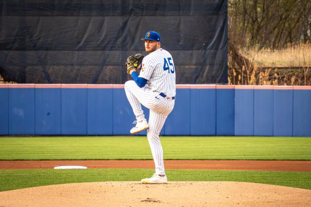 Syracuse Mets pitcher Christian Scott