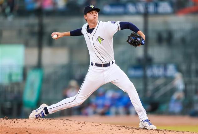 Columbia Fireflies pitcher Max Martin