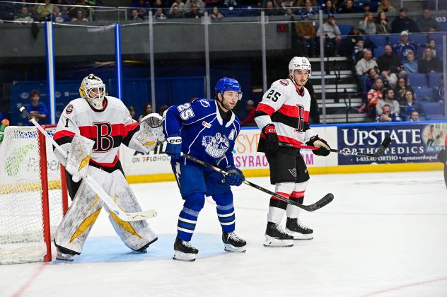 Syracuse Crunch forward Dylan Duke vs. the Belleville Senators